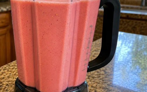Kali Uchis Erewhon Smoothie Recipe step 3